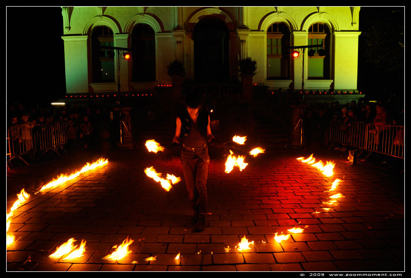 Halloween spektakel Lommel 2009 Cirque del Mundo
Trefwoorden: Lommel Halloween spektakel 2009 Cirque del Mundo vuur fire