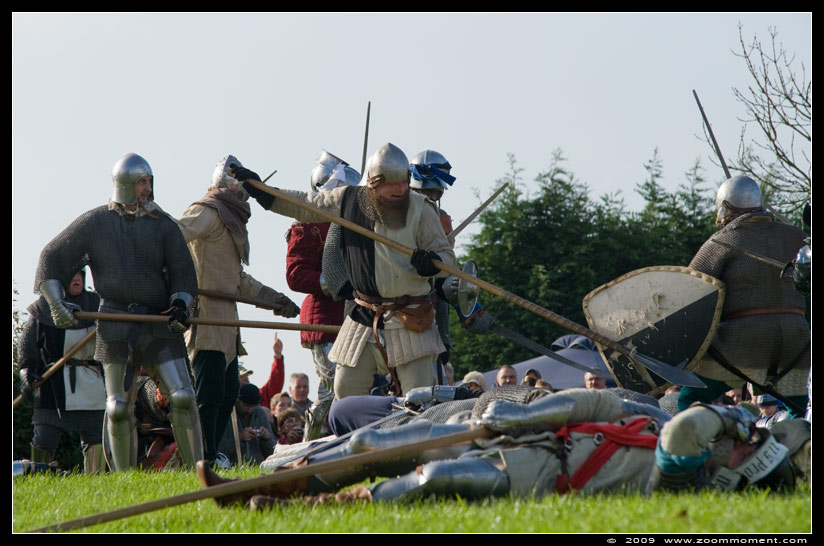 Trefwoorden: Teylingen ruine kampement middeleeuwen middeleeuws kampement camp battle veldslag