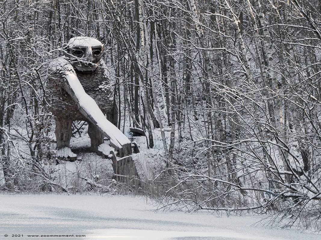 Troll Mikil
Trefwoorden: Trollen troll De Schorre Belgium Thomas Dambo sneeuw snow Troll Mikil