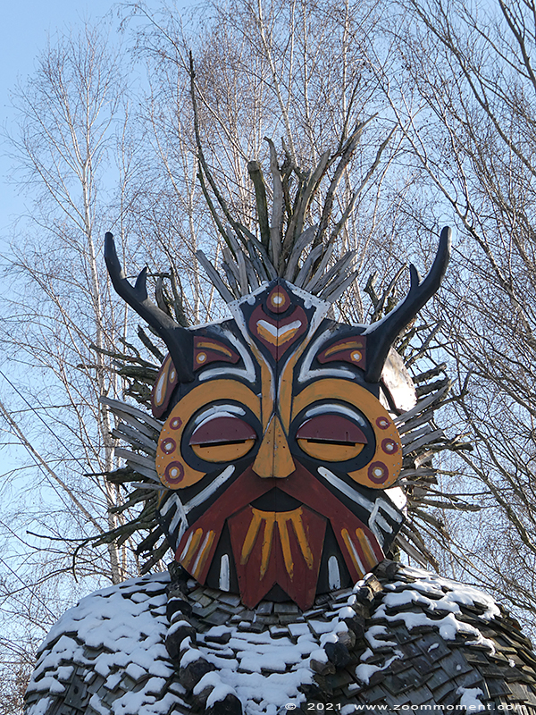 Troll Kamiel
Keywords: Trollen troll De Schorre Belgium Thomas Dambo sneeuw snow Troll Kamiel
