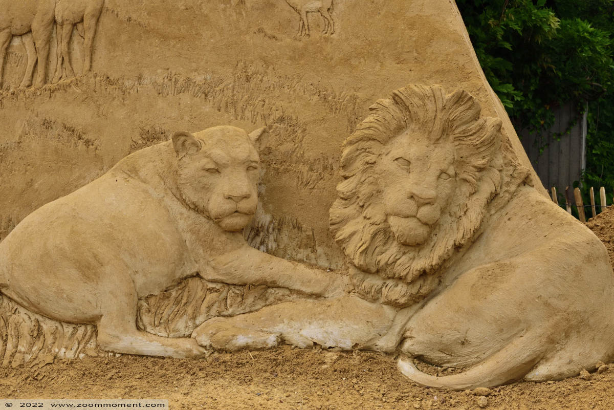 zandsculptuur Zoo van zand sandsculpture
Trefwoorden: Gaiazoo Nederland zandsculptuur Zoo van zand sandsculpture leeuw