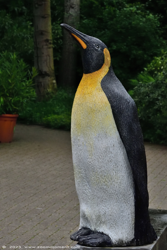 koningspinguïn beeld statue
Avainsanat: Vogelpark Walsrode zoo Germany koningspinguïn beeld statue